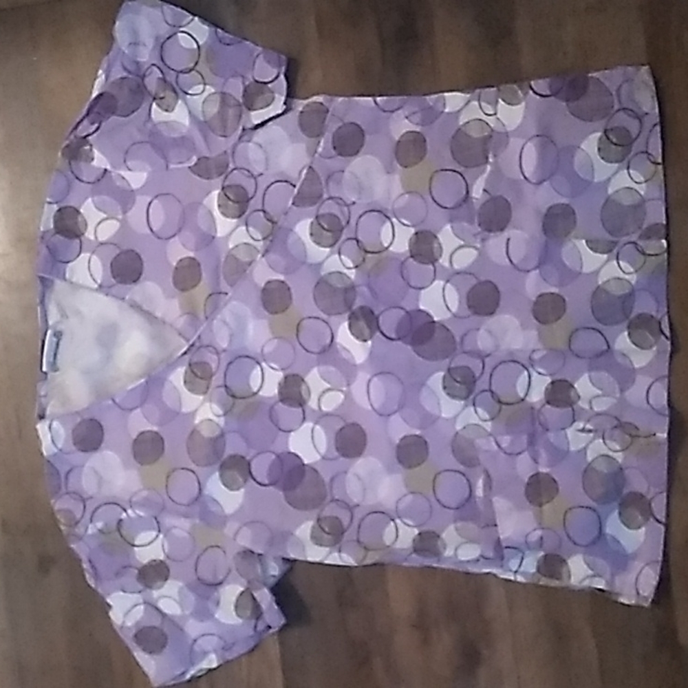 Scrub top